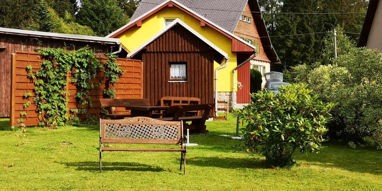 Ferienhaus Brigitte Klingenthal Exterior foto